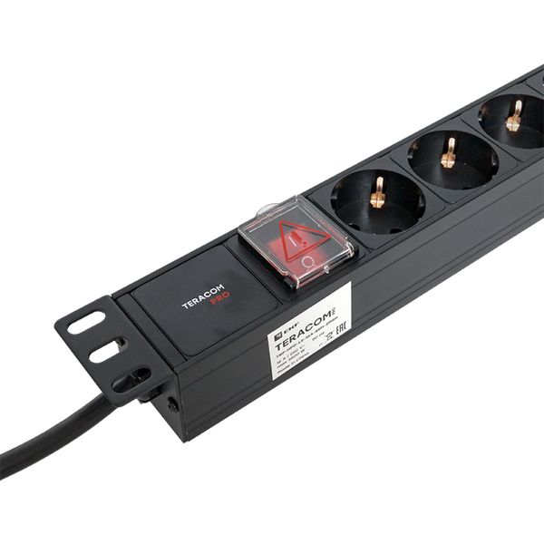 Блок розеток PDU TERACOM PRO 19'' 1U 16А/250В 8 розеток Schuko с выключателем шнур питания длиной 2 метра сечение 3x1.5 мм2 вилка Schuko корпус алюминий черный EKF TRP-HPD-LS-16A-8SH-2MSH