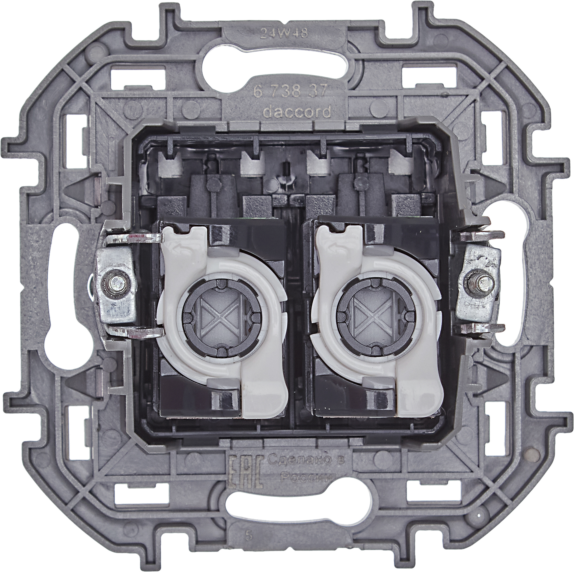 Розетка компьютерная двойная RJ45 категория 5Е UTP алюминий INSPIRIA IEK 673837