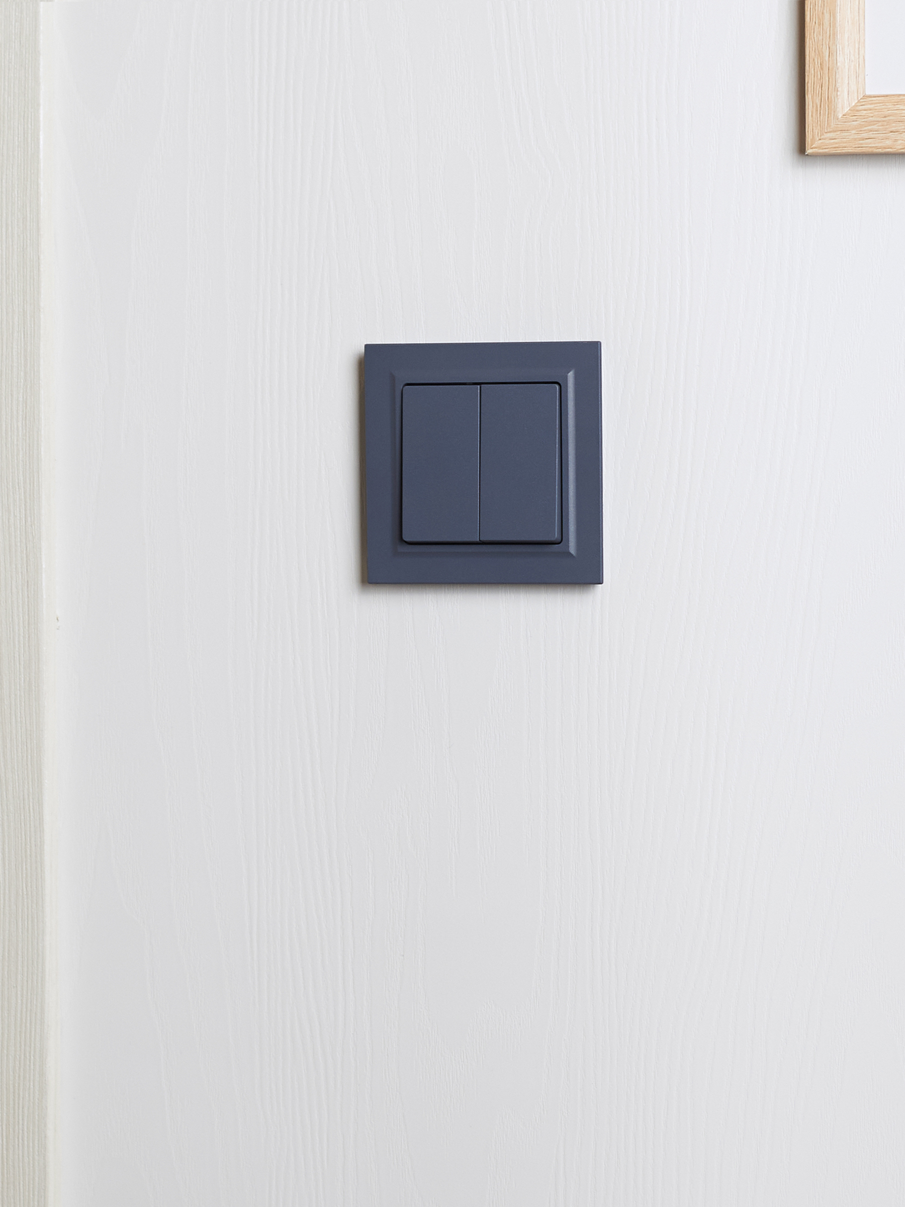 BRITE Рамка 1 пост IP44 РУ-1-БрМ-44 маренго IEK BR-M12-44-K35
