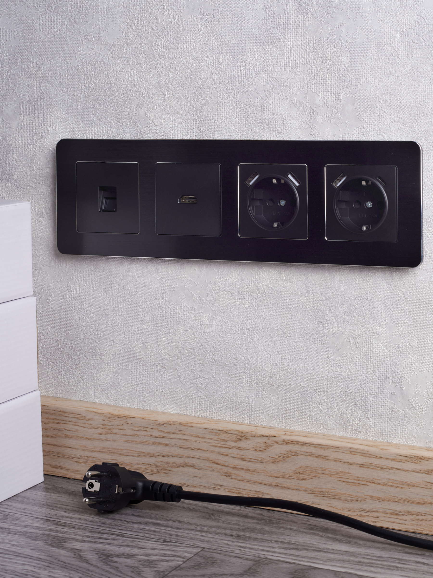 BRITE Розетка HDMI РHDMI-0-БрЧ черный IEK BR-H10-K02