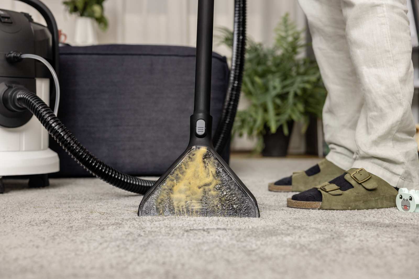 Моющий пылесос SE 4 Plus EU KARCHER 1.081-170.0