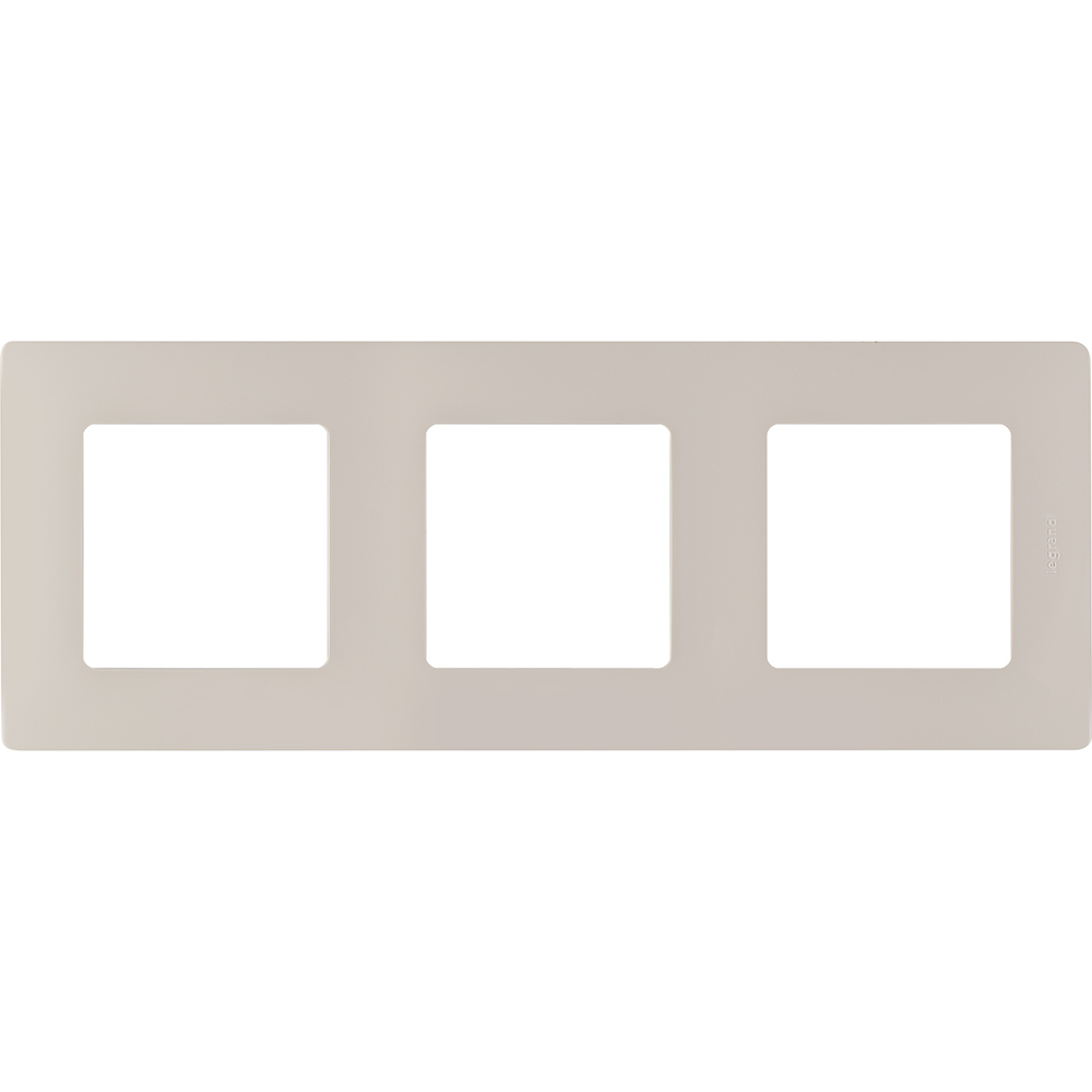 ETIKA Рамка 3 поста слоновая кость Legrand 672513