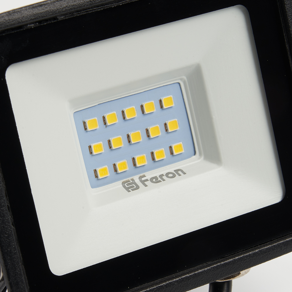 Прожектор светодиодный ДО-20w 4000К 2000 Лм IP65 черный FERON LL-919 29493