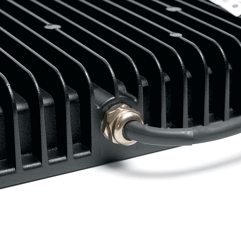 Прожектор светодиодный ДО-250w 6400К 23750Лм IP65 черный FERON LL-925 29500