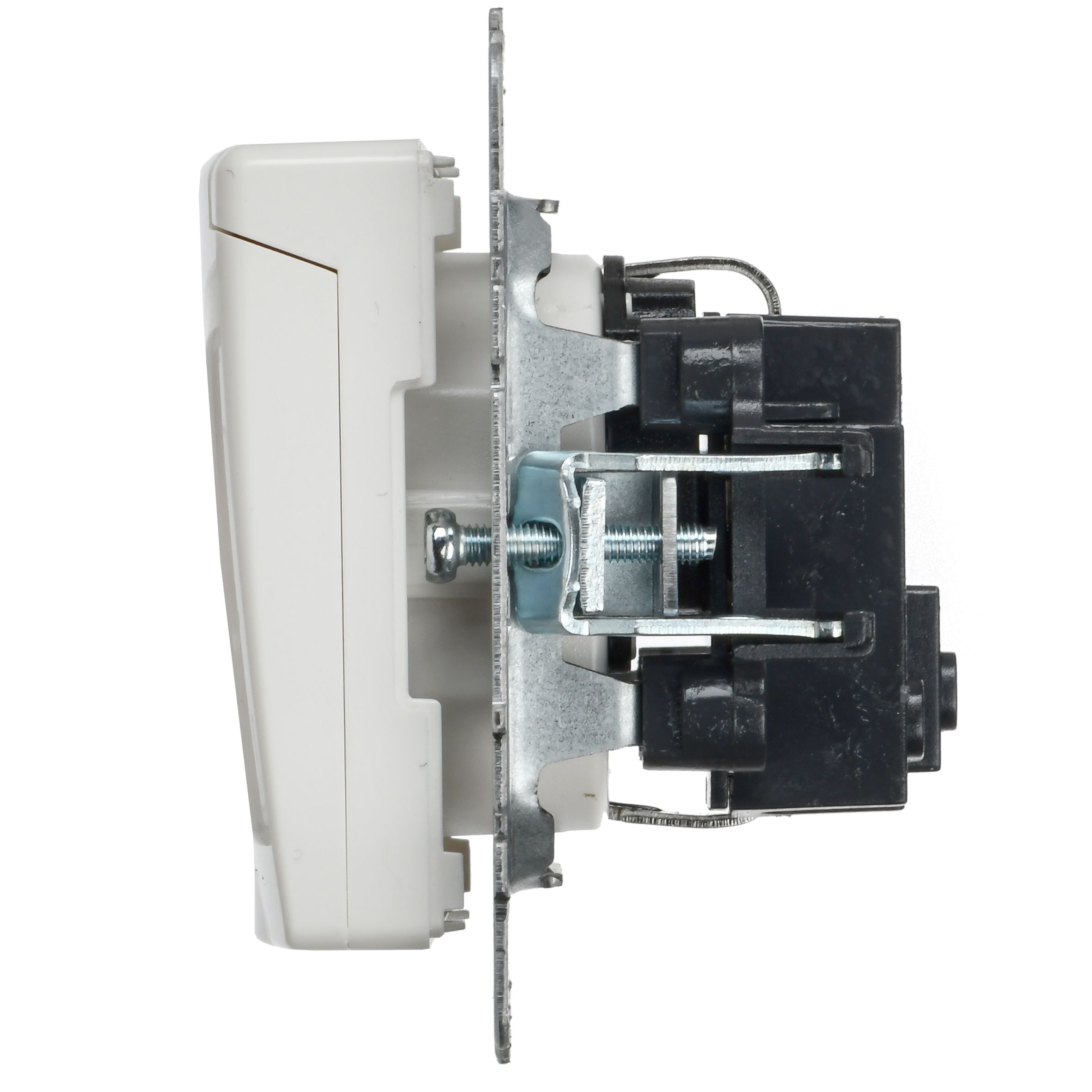 BRITE Розетка с заземлением с защитными шторками и крышкой 16А IP20 РСбш10-3-БрБ белый IEK BR-R16-16-K01