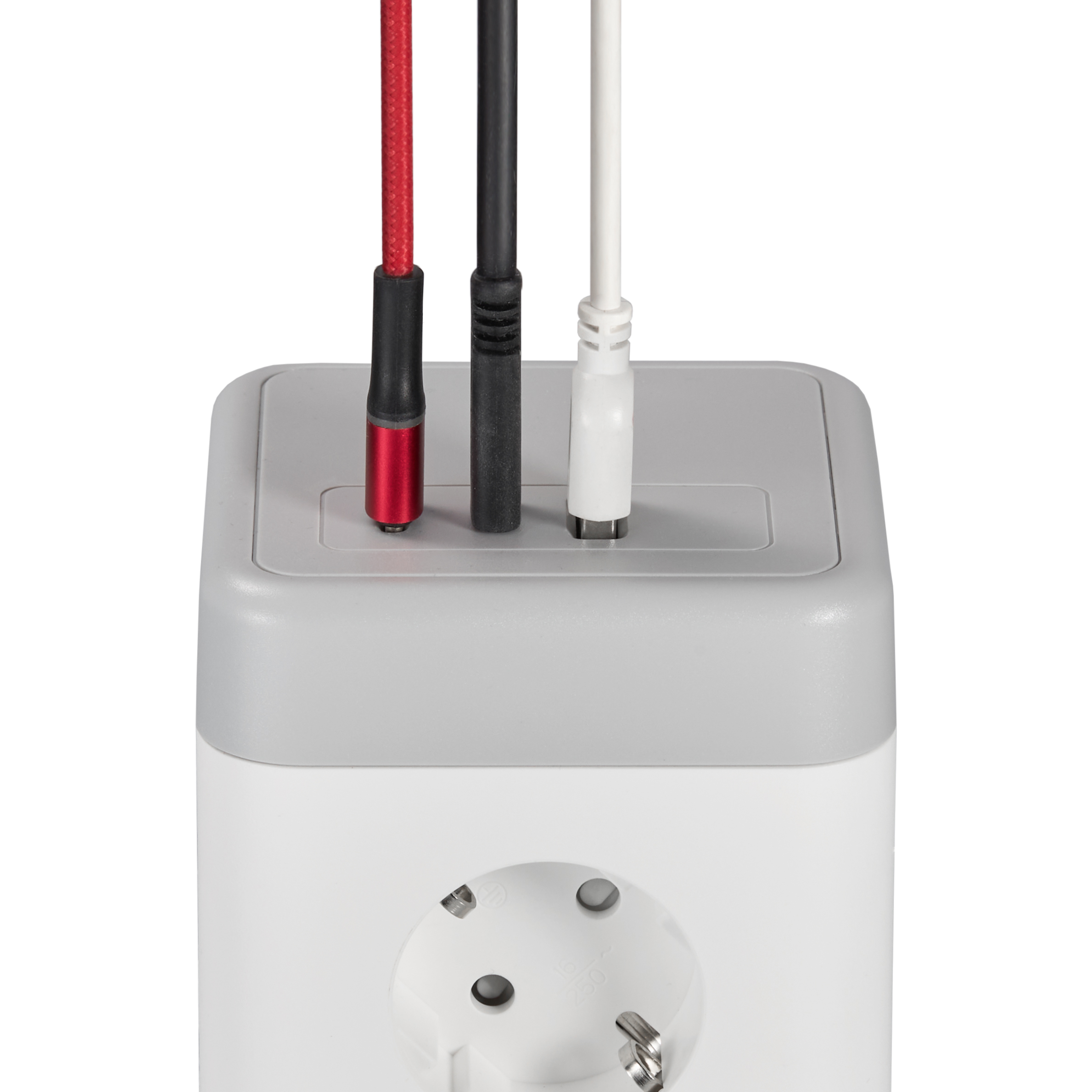 DOMINIC Удлинитель У08K 8 мест 2P+PE 1,5м 3х1,0мм2 16А/250В USB A+C 20Вт серый IEK DN-YP30-16-08-01-ZKU-K41