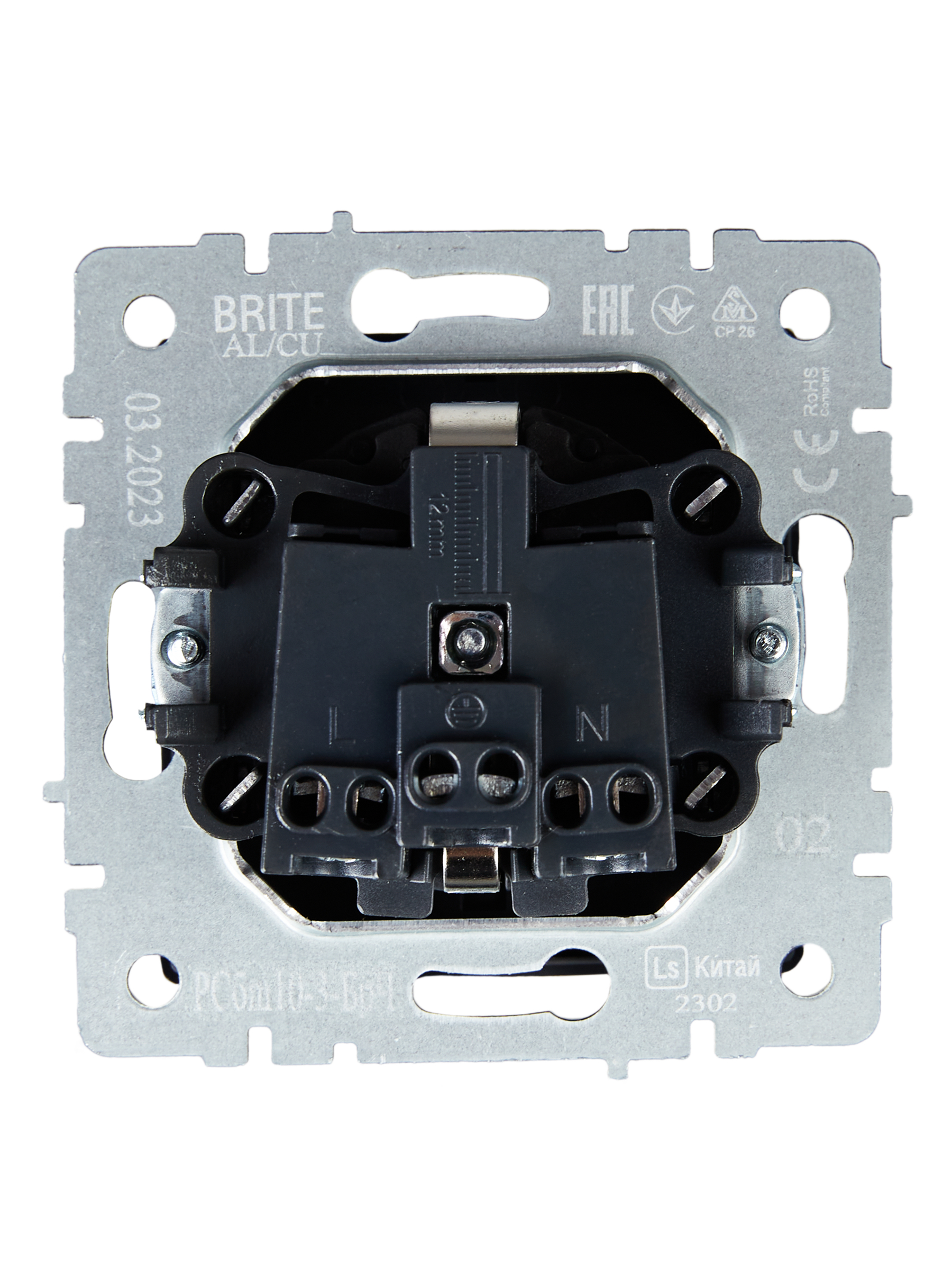 BRITE Розетка с заземлением с защитными шторками и крышкой 16А IP20 РСбш10-3-БрЧ черный IEK BR-R16-16-K02
