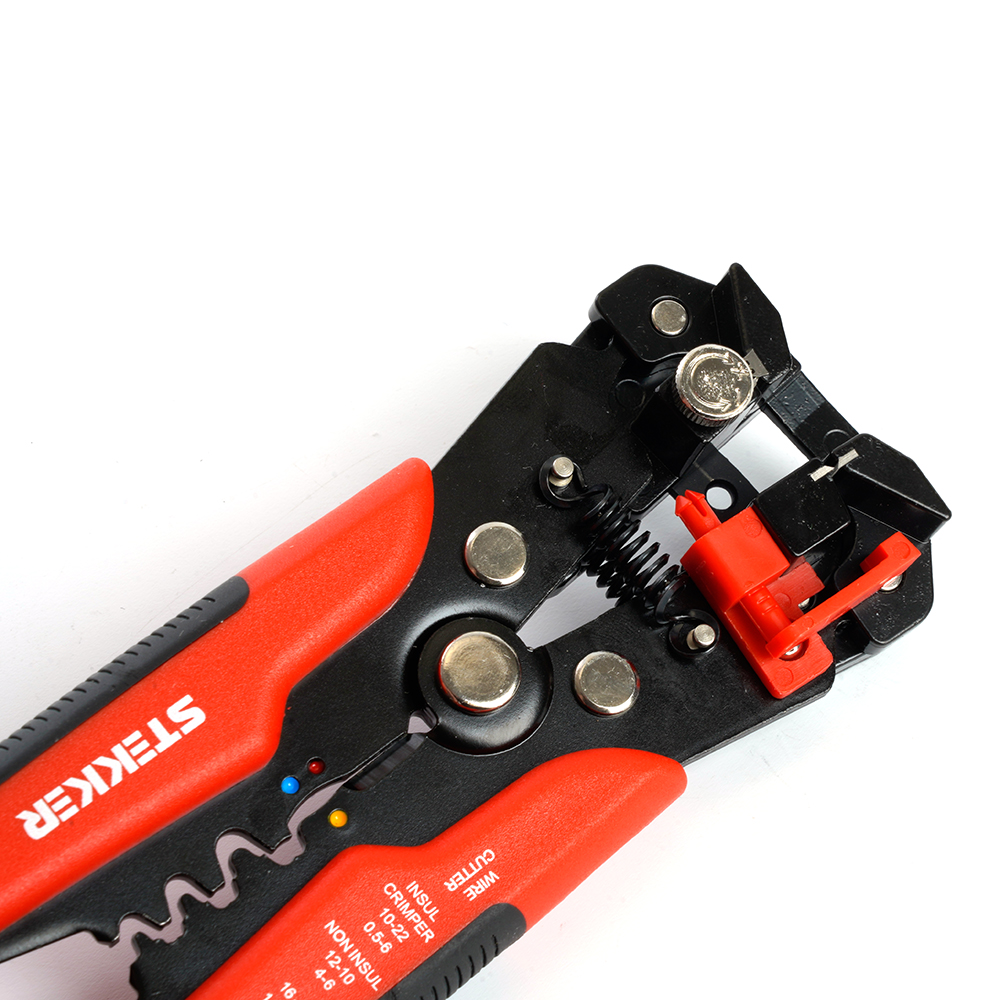 Инструмент для зачистки кабеля и обжима гильз и наконечников 0,2-6мм STEKKER WSC-001 39775