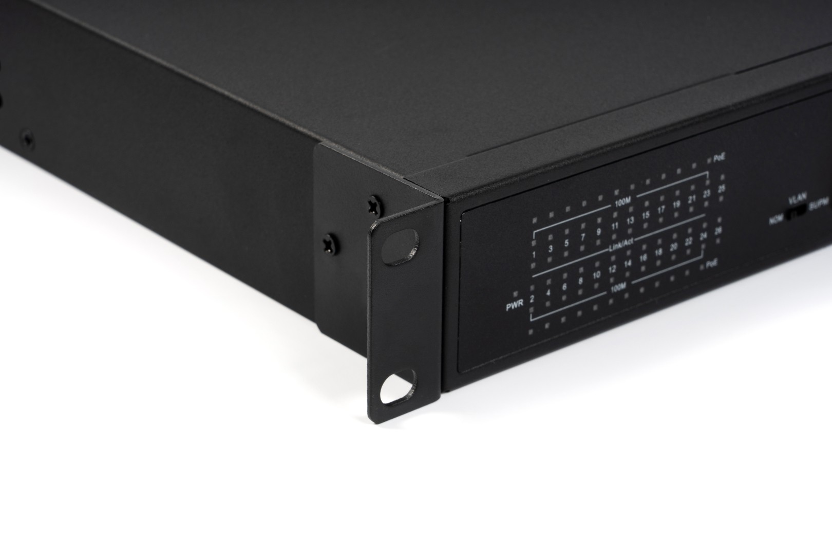 Коммутатор неуправляемый 28 портов RJ45/SFP 10 100 1000 Мб/с PoE 300Вт Бастион 4085