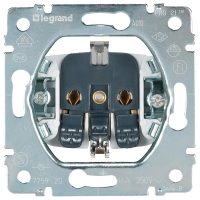 Galea Life Механизм розетки 2К+З с заземлением PRO21 Legrand/Daccord 775920