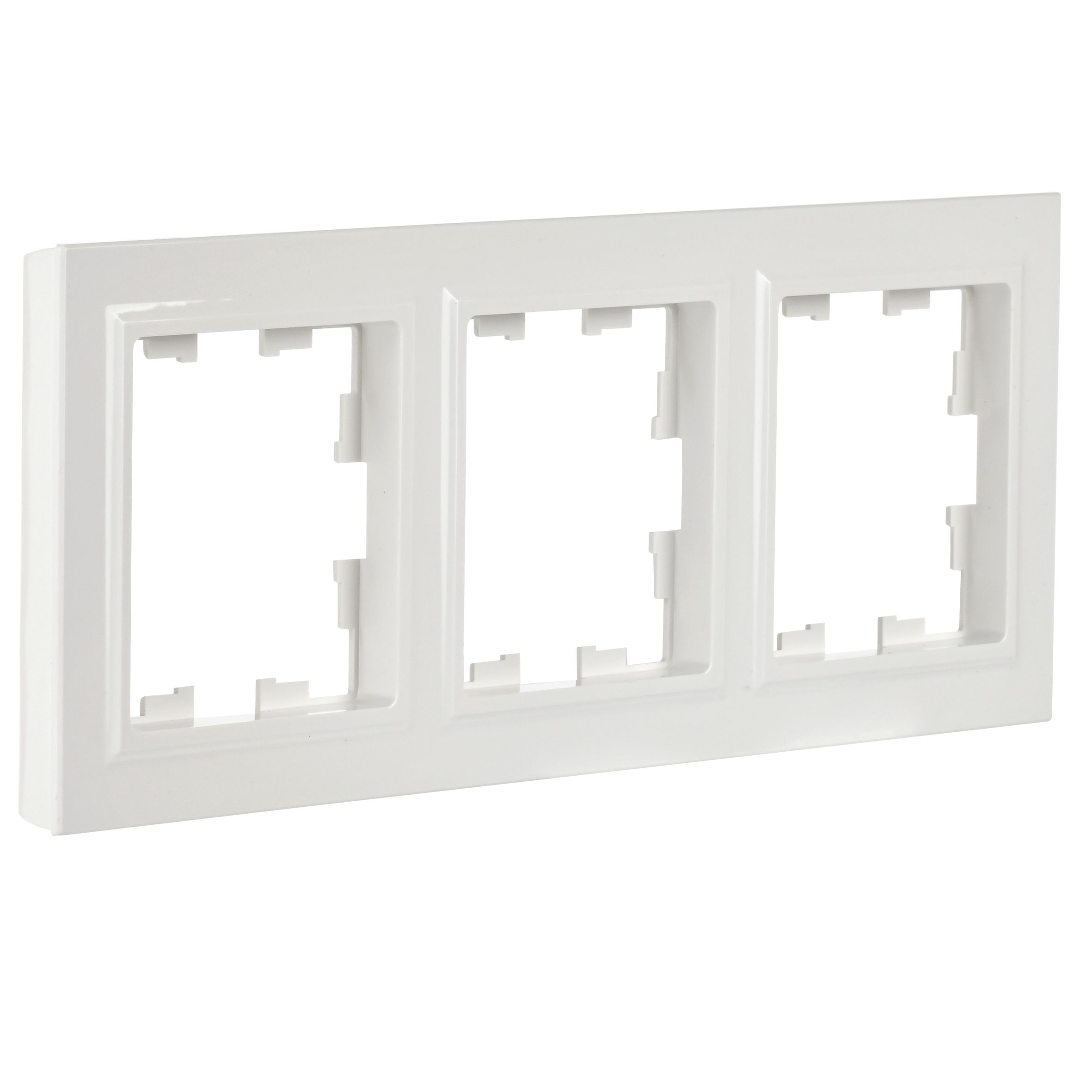 BRITE Рамка 3 поста РУ-3-БрБ белый IEK BR-M32-K01