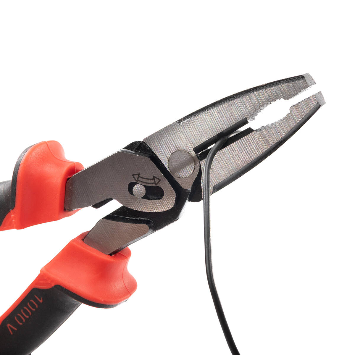 Пассатижи диэлектрические со сдвоенным шарниром 225 мм серия СТАНДАРТ для работ под напряжением до 1000 В КВТ 102700