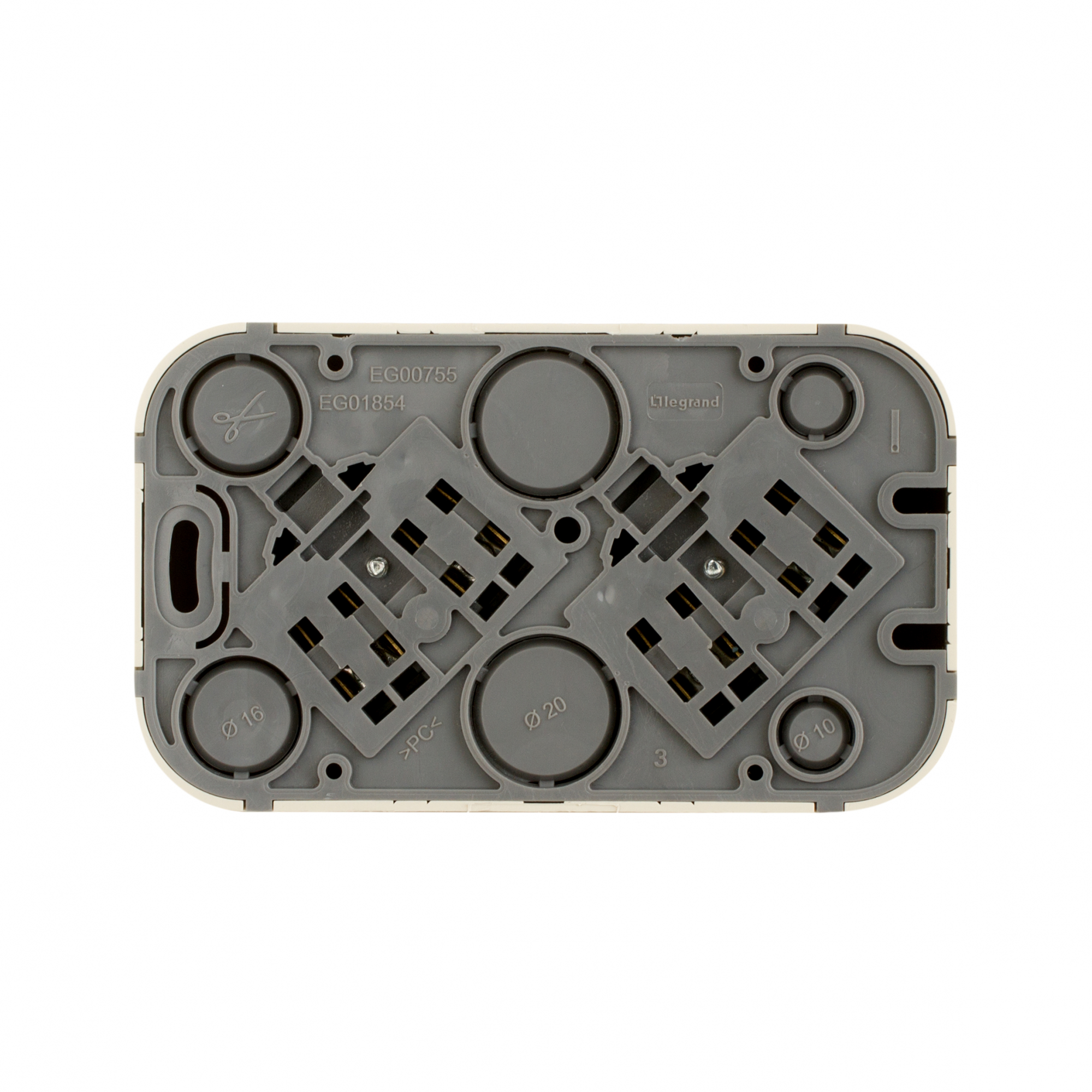 Quteo розеточный блок с предварительным           подключением 2 x 2К+З с защитными шторками - 16 A - 250 В IP 20 - Слоновая кость Legrand 782267