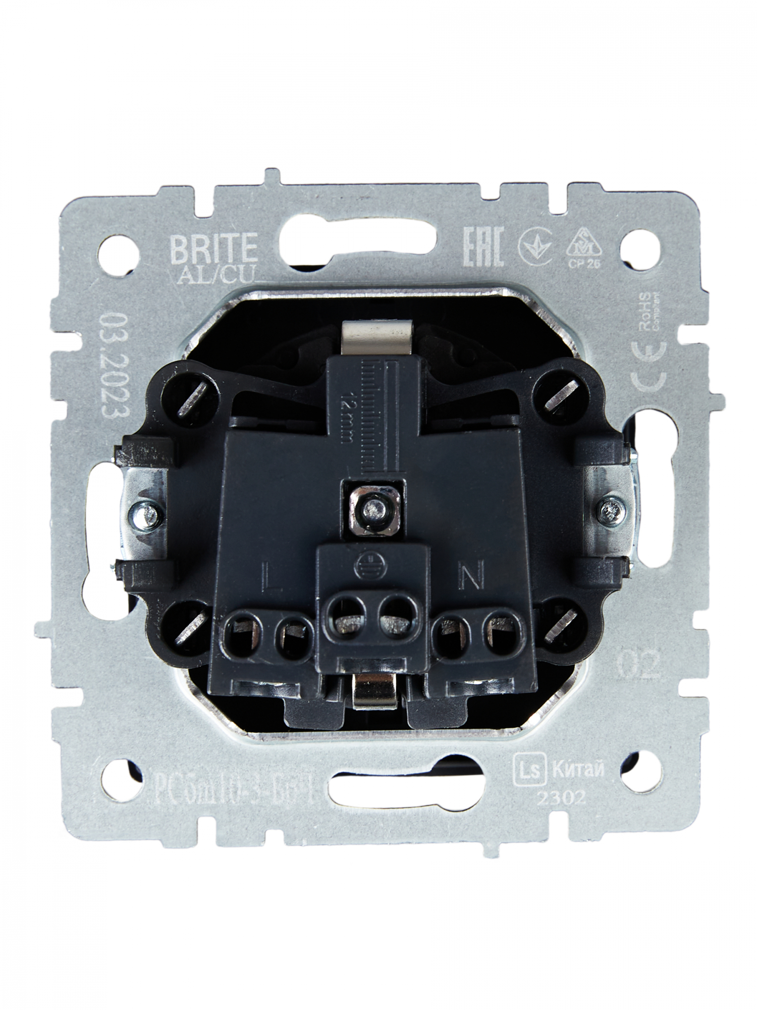 BRITE Розетка с заземлением с защитными шторками и крышкой 16А IP20 РСбш10-3-БрЧ черный IEK BR-R16-16-K02