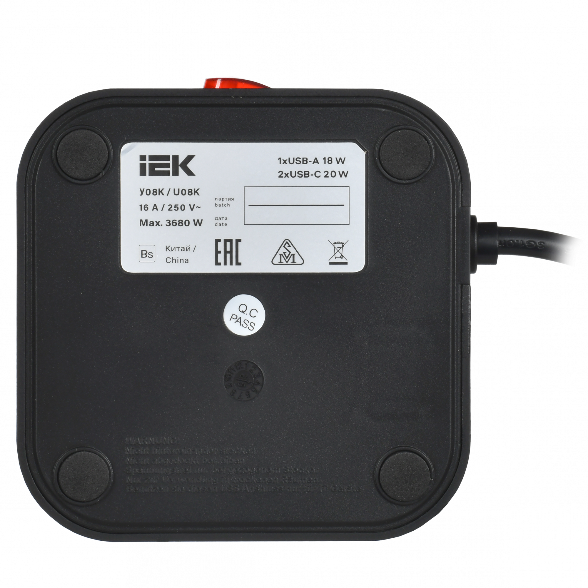 DOMINIC Удлинитель У08K 8 мест 2P+PE 1,5м 3х1,0мм2 16А/250В USB A+C 20Вт черный IEK DN-YP30-16-08-01-ZKU-K02